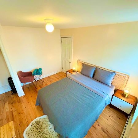 The Waltham Private Room & Bathroom John F Kennedy Jfk Lga Airport Manhattan Penn Station Bullet-Train 15 Min New York Exterior photo